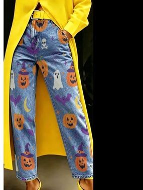 (A12) NWT Halloween Printed Jeans